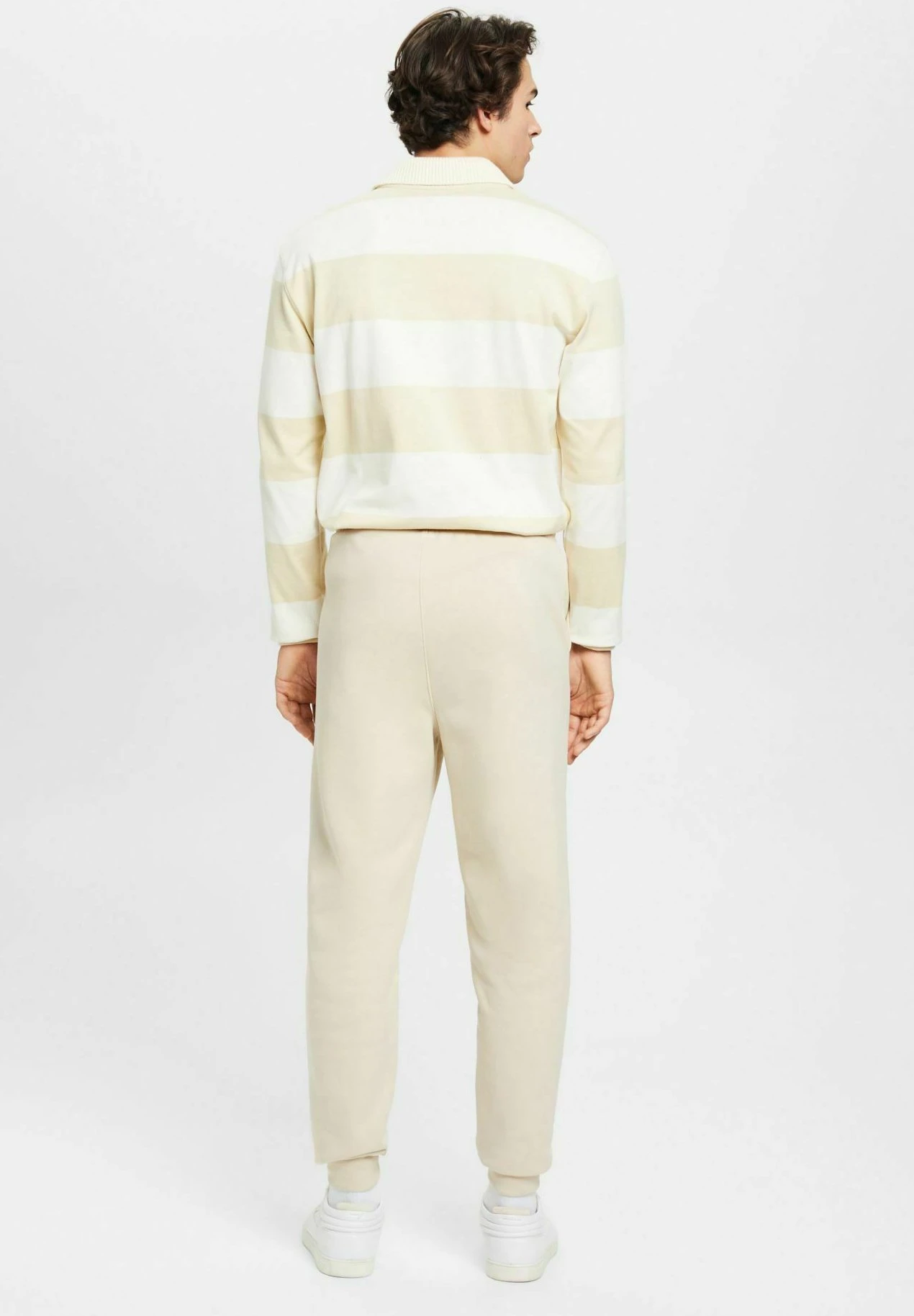 ESPRIT Jogging Mit Logoprint - Tracksuit Bottoms - Light Taupe 5 ESPRIT Jogging Mit Logoprint - Tracksuit Bottoms - Light Taupe - Image 3