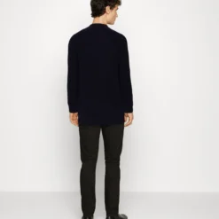 Lyle & Scott Shaker Stitch Mock Neck Jumper - Jumper - Dark Navy 9 Lyle & Scott Shaker Stitch Mock Neck Jumper - Jumper - Dark Navy -Default Template 5 0c5ea06c7c9d498e87036e22c9ab495b scaled