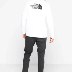 The North Face Easy- Long Sleeved Top - White/Black 9 The North Face Easy- Long Sleeved Top - White/Black -Default Template 5 0cc1c43622cc47db9c71dc9bbe9ed67b