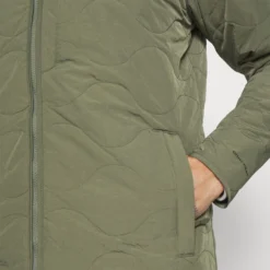 Columbia Birchwood™ Jacket - Outdoor Jacket - Stone Green -Default Template 5 4887ad3286724040b4c78aecb73b6a98 scaled