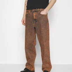 Volcom Billow - Relaxed Fit Jeans - Saffron -Default Template 5 4d69a7615e964339a79a314c04d4641b scaled