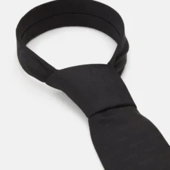 Hugo Tie- Tie - Black -Default Template 5 7487b5b37f424df896a5b8837ed26a92 scaled