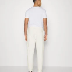 Nike Sportswear Club Logo - Tracksuit Bottoms - Phantom -Default Template 5 7881a2af2cd7417b840a3c4b7b25ae01 scaled