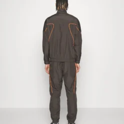 EA7 Emporio Armani Tennis Pro Suit - Tracksuit - Raven -Default Template 5 8bd5c26ece934c5b89f9e190ff31adbf scaled