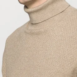 JACK&JONES Premium Jprblawinter Roll Neck - Jumper - Irish Cream 11 JACK&JONES Premium Jprblawinter Roll Neck - Jumper - Irish Cream -Default Template 5 90aca3314ee948feaa51e35b758f2687 scaled