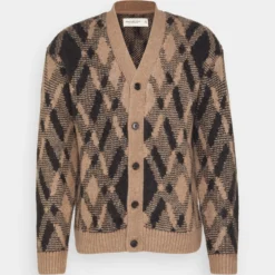 Abercrombie & Fitch Cardigan - Cardigan - Argyle -Default Template 5 9704a27c3f1849daaa3a2fb0b9ddc78a scaled