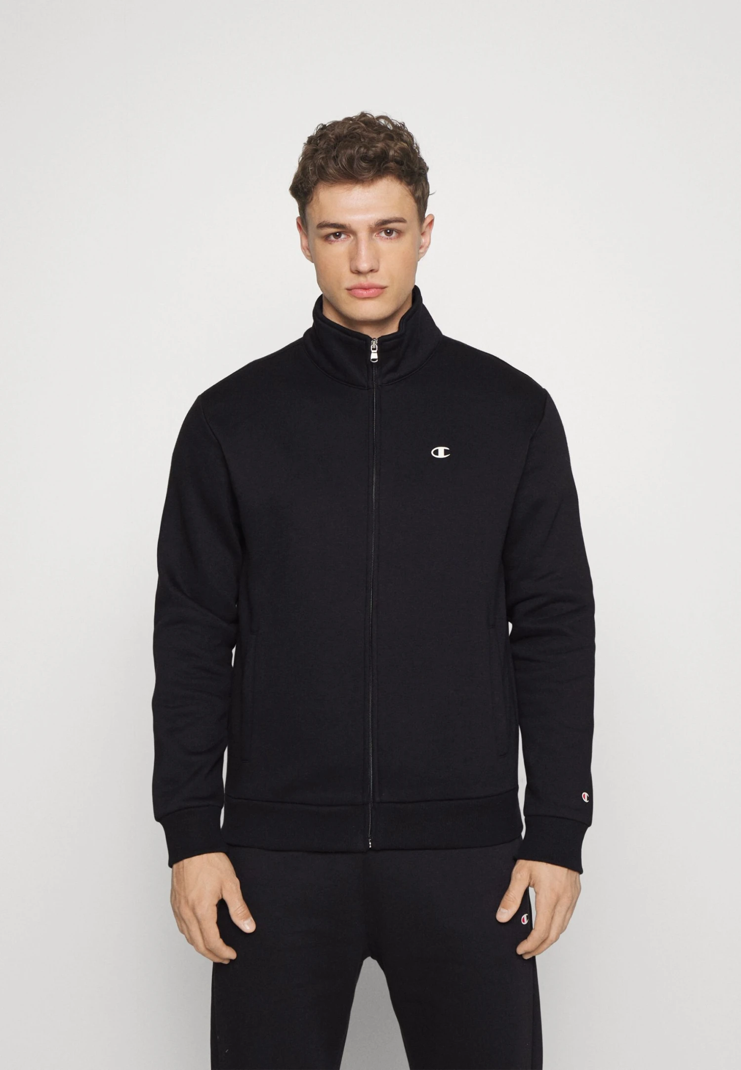 Champion Basic Full Zip- Zip-Up Sweatshirt - Black 3 Champion Basic Full Zip- Zip-Up Sweatshirt - Black