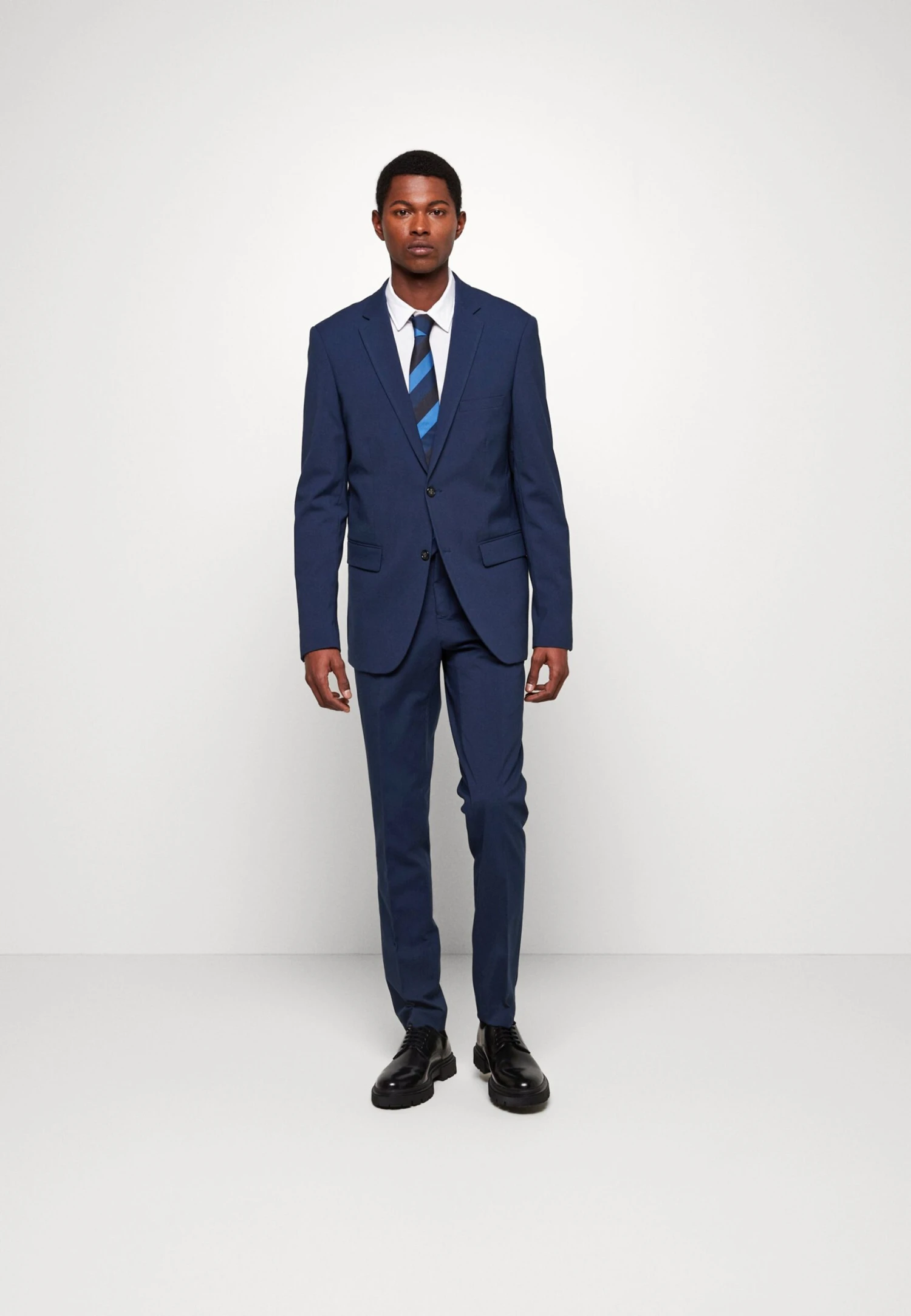 Lindbergh Plain Mens Suit - Suit - Dark Blue 11 Lindbergh Plain Mens Suit - Suit - Dark Blue - Image 9