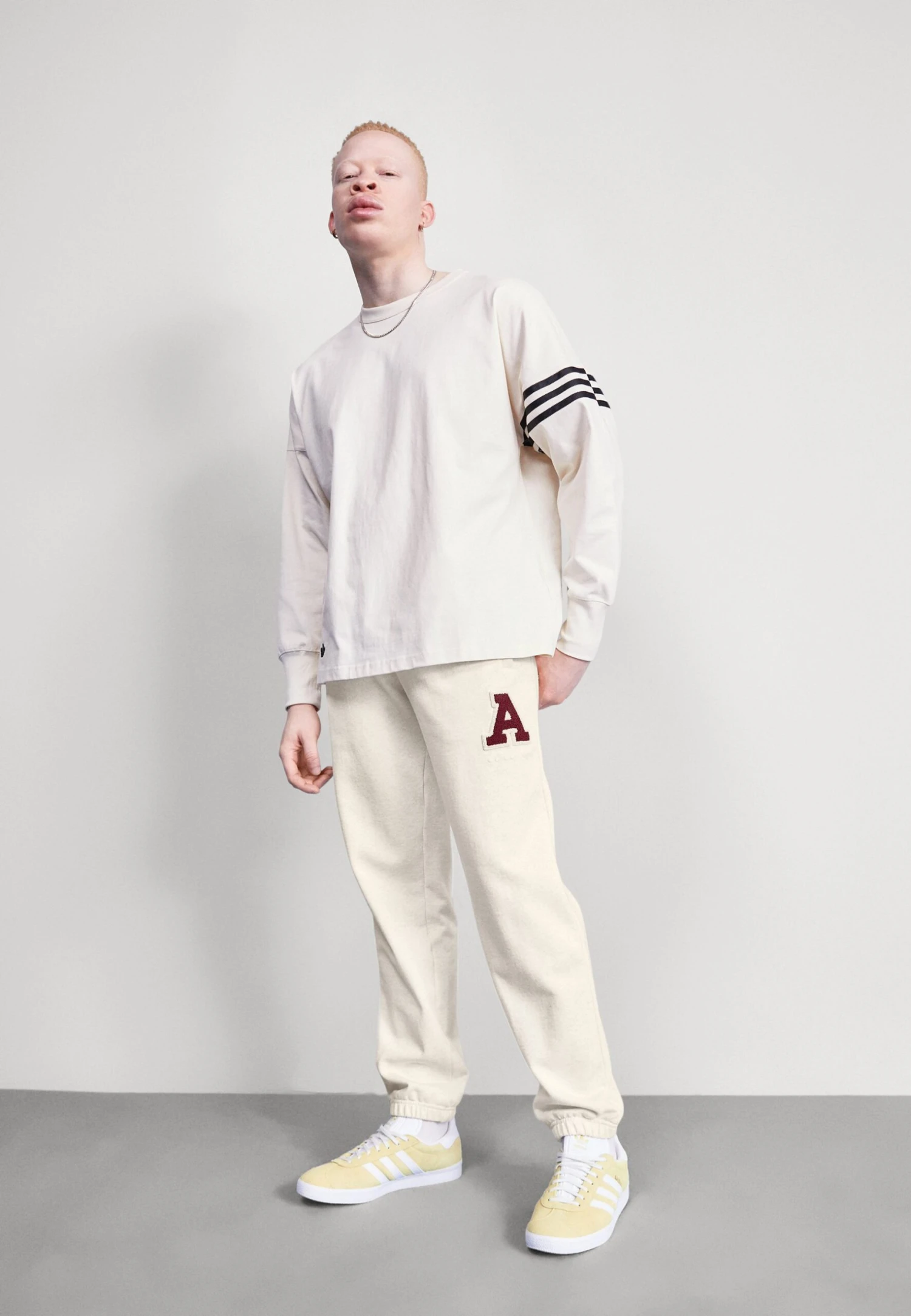Adidas Originals Tracksuit Bottoms - White 4 Adidas Originals Tracksuit Bottoms - White - Image 2