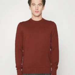 Boss Ecaio - Jumper - Medium Brown 11 Boss Ecaio - Jumper - Medium Brown -Default Template 5 d91e418346744bcfb276c82d1e89bf5e scaled