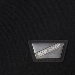 Antony Morato Vneck Collar With Plaquette On Chest - Jumper - Black -Default Template 5 e2d7e168edd14221951afac141fb6d02 scaled