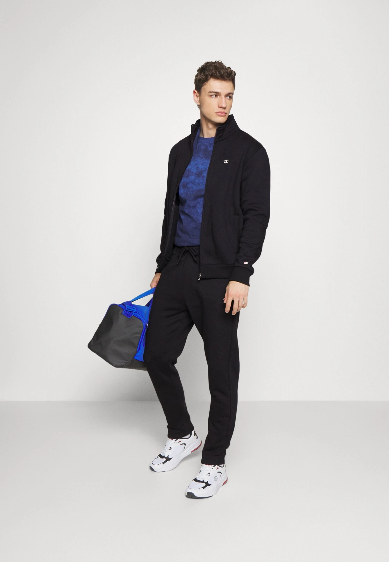 Champion Basic Full Zip- Zip-Up Sweatshirt - Black 4 Champion Basic Full Zip- Zip-Up Sweatshirt - Black - Image 2