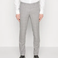 Hugo Hesten Set - Suit - Open Grey 19 Hugo Hesten Set - Suit - Open Grey -Default Template 5 f7f7b5d670104cf9b62bafe722970df2 scaled