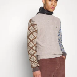 Vivienne Westwood Last Patched Jumper - Jumper - Multi Brown/Blue -Default Template 5 ff0d3485017a4b629e86d425d900d54b scaled